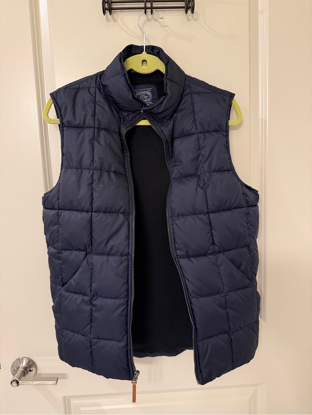 J. Crew Men’s Navy Quilted Puffer Vest - Small